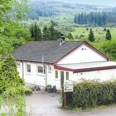 Tigh Raineach