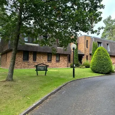 One Dunbar Court Gleneagles Village