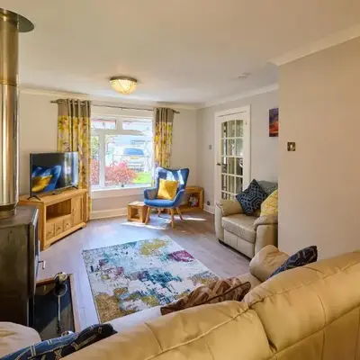 Charming 2BD House - Parking & Garden in Oban