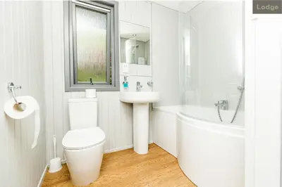 Gallery image of Firbush Lochside Lodges in Killin