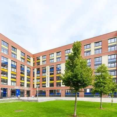 Student Only Merchant Studios in Glasgow