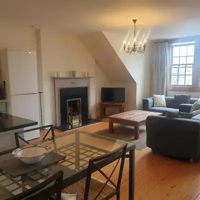 Rose Street 2 bedroom