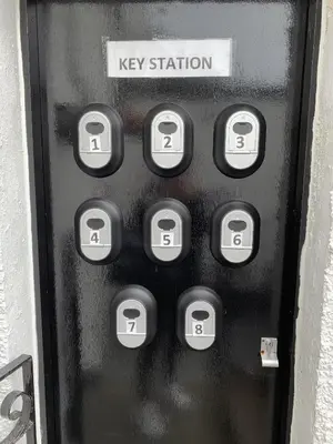 a key system on a key station machine at Blackbull With Rooms Lower in Cumbernauld