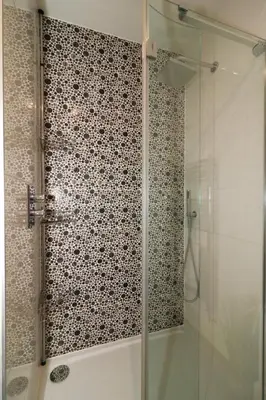 a bathroom with a shower with a glass shower backdoor at Signature - Oatlands House in Glasgow