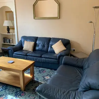 High Street 2 Bedroom Apartment