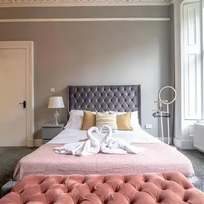 Studio Dream with Loft West End - Pass the Keys
