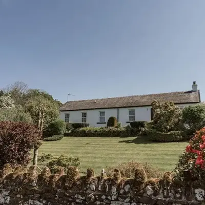 Rosebank Cottage - Hot Tub & Log Stove