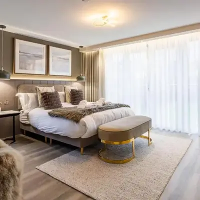Arran Shores Luxury Shorefront Apartment 8