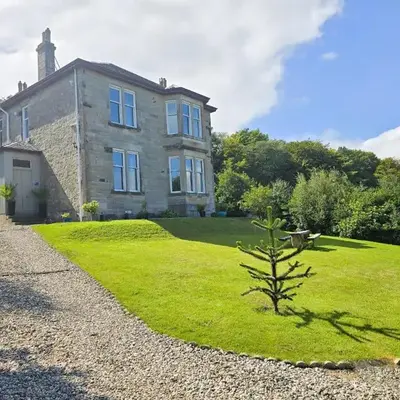 Bella Vista Manor - with elevated views over Rothesay & Loch Striven