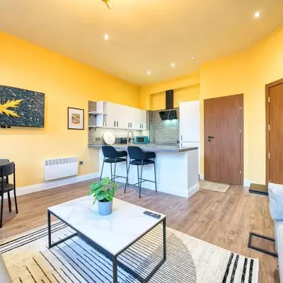 Lovely Central Station 1 Bed Apartment A6