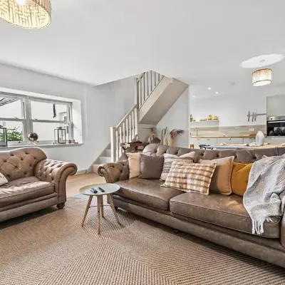 Luxury 3 Bedroom Cottage in Centre of Killin
