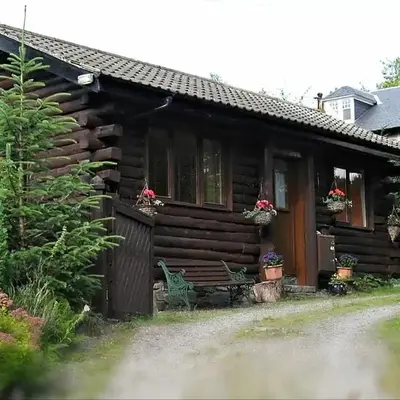 An Carraig Log Cabin