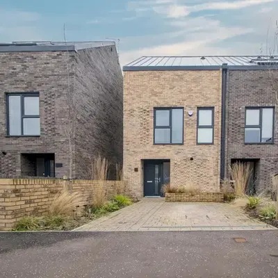 Fabulous Festival Park Home Private Parking Garden - Pass the Keys