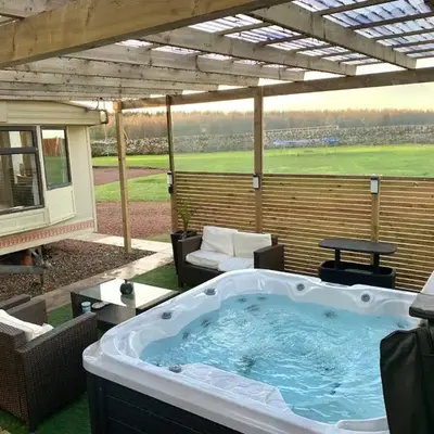 North Lodge Holiday Home