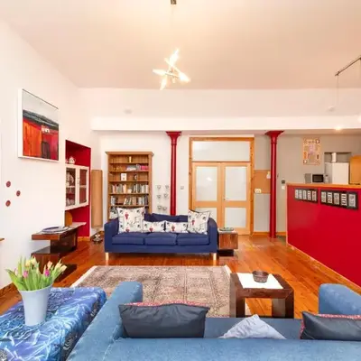 Edinburgh New Town Deluxe Apartment with Terrace