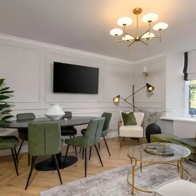 Emerald Suite
