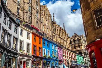 a group of buildings on a city street with at Peaceful Edinburgh Retreat - Quiet Central 1-Bed in Edinburgh