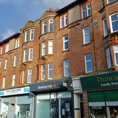 2 bedroom first floor flat- Bonnie Stays