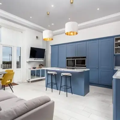 Sea view Villa Holiday and Corporate Let Accommodation