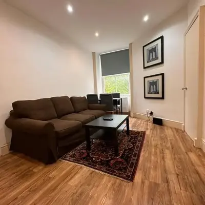 Caledonian Apartment