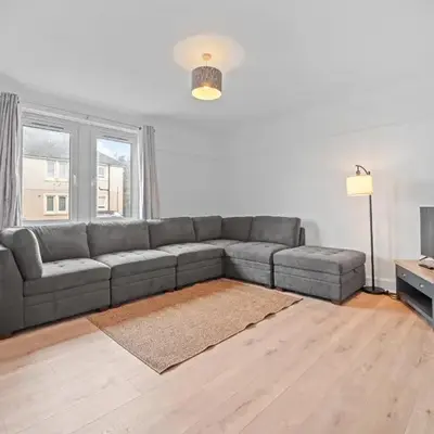 Mollison 2 Bedroom Apartment - Harthill