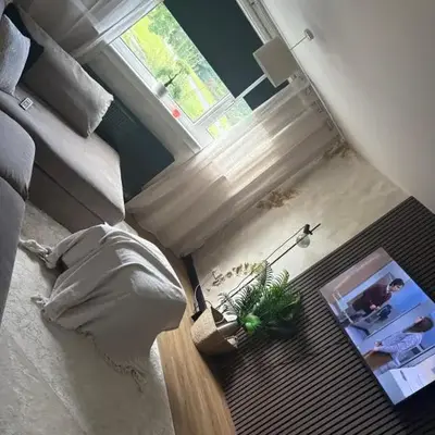 Modern 1 bedroom flat full flat