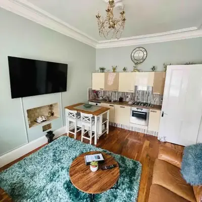 Lovely 2 bedroom apartment in Ayr town centre