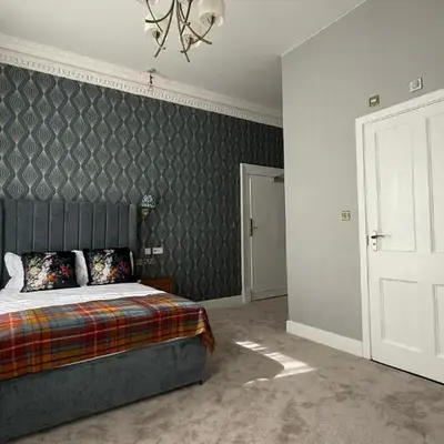 Armadillo Guest House- Adults Only