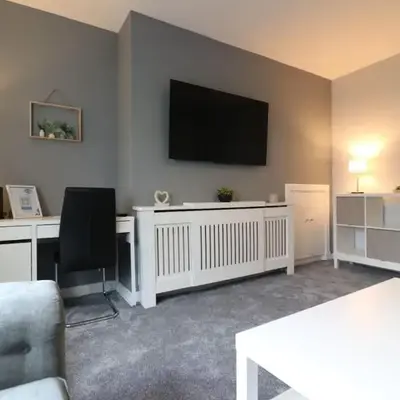 Perfect 4 BR flat
