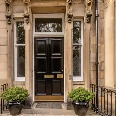 Charming West End Flat