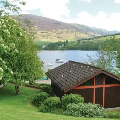 Lochearnhead Loch Side