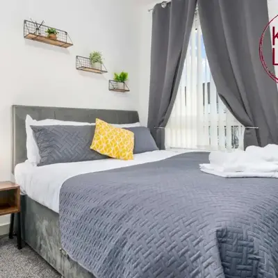 Lady Wilson Apartment by Klass Living Airdrie