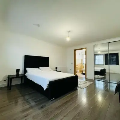 3 bedroom luxury Apartment