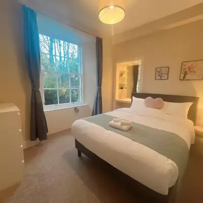 Adorable 2BR Apartment