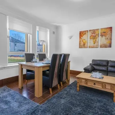 Executive 3 Bedroom - Corporate And Contractor Stays