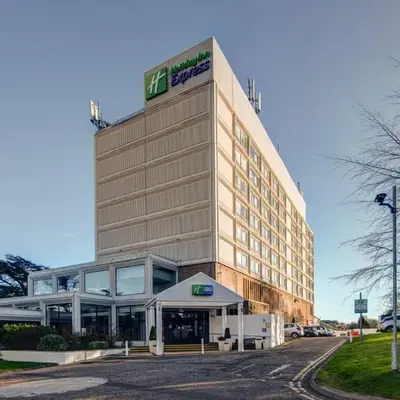 Holiday Inn Express Edinburgh City West by IHG