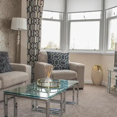Lexington Apartments