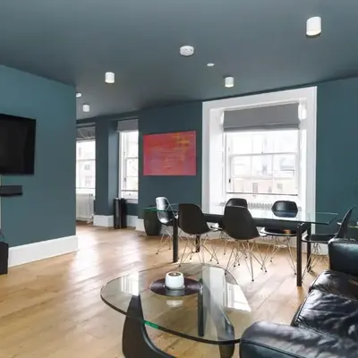 JOIVY Spacious Apartment next to West End