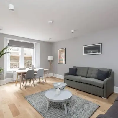 JOIVY Luxurious Home near Haymarket Station