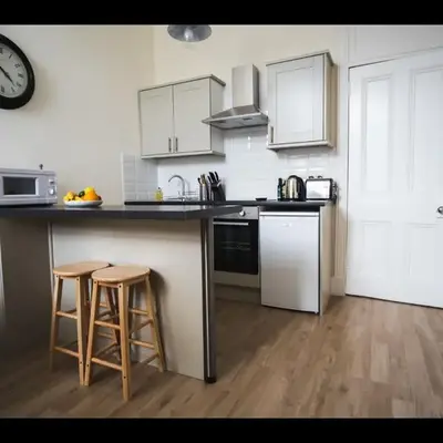 Cedar Apartment