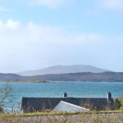 Tigh An Aighear