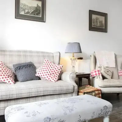 5 star beautiful & vintage