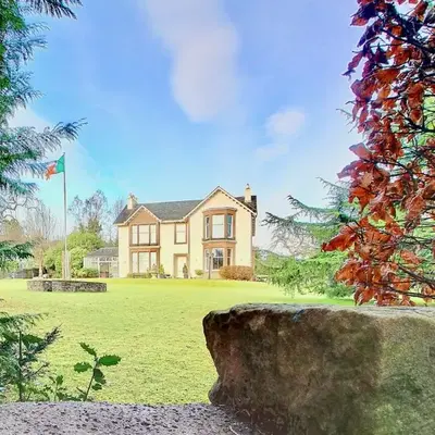 Duneira House