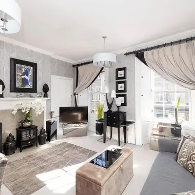 Elegant Flat Near Princes Street - Perfect Location