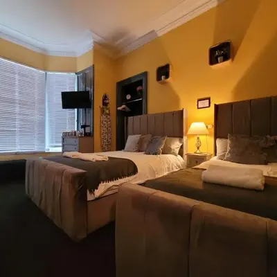 Stay - Gilmore Guesthouse