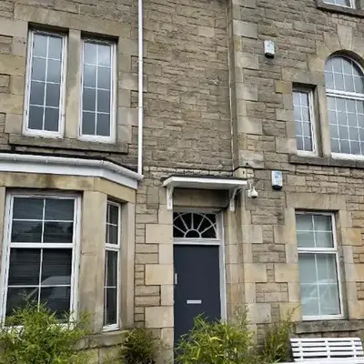 Premier Studio B