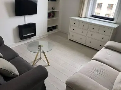 Gallery image of Beautiful Scandi-Inspired one bed in Stockbridge in Edinburgh