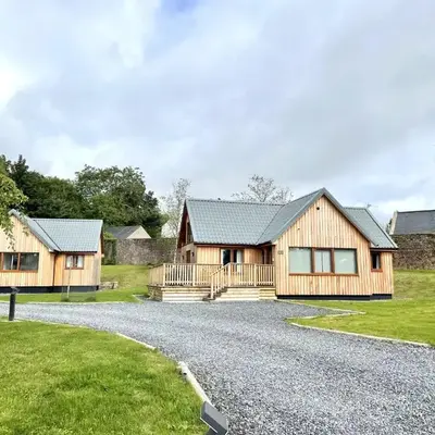 Osprey Lodge 8 with Hot Tub