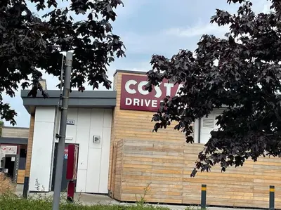 a building with a ctec drive sign on it at West End Hidden Gem - Modern 2-Bedroom Apartment with residents patio in Anniesland