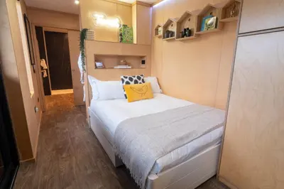 Gallery image of The Birdbox - Unique Hot Tub Cabin in Millport in Millport